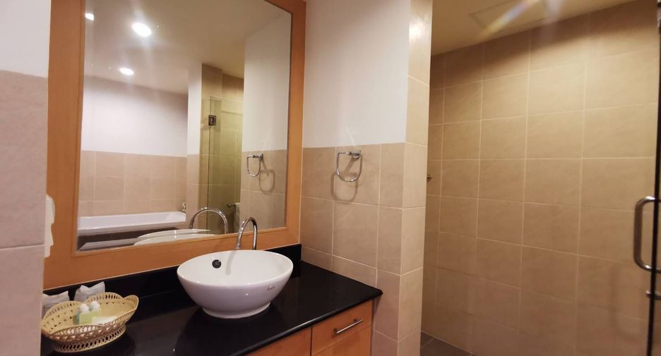 For rent 2 bedrooms condo in Hua Hin, Prachuap Khiri Khan