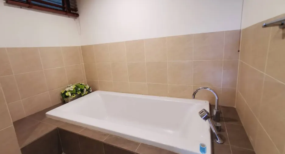For rent 2 bedrooms condo in Hua Hin, Prachuap Khiri Khan