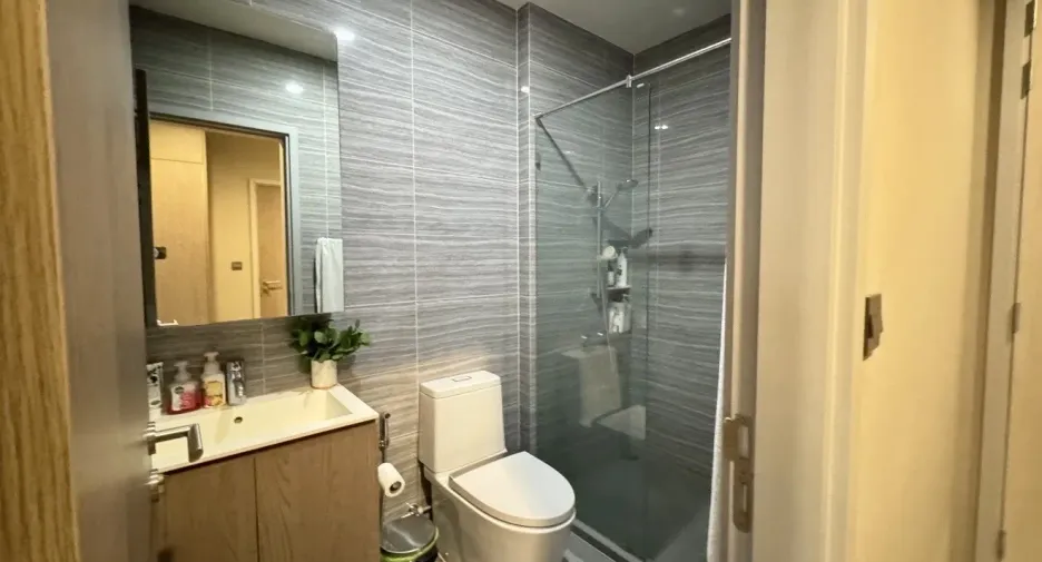 Condo en venta de 2 habitaciones en Phaya Thai, Bangkok