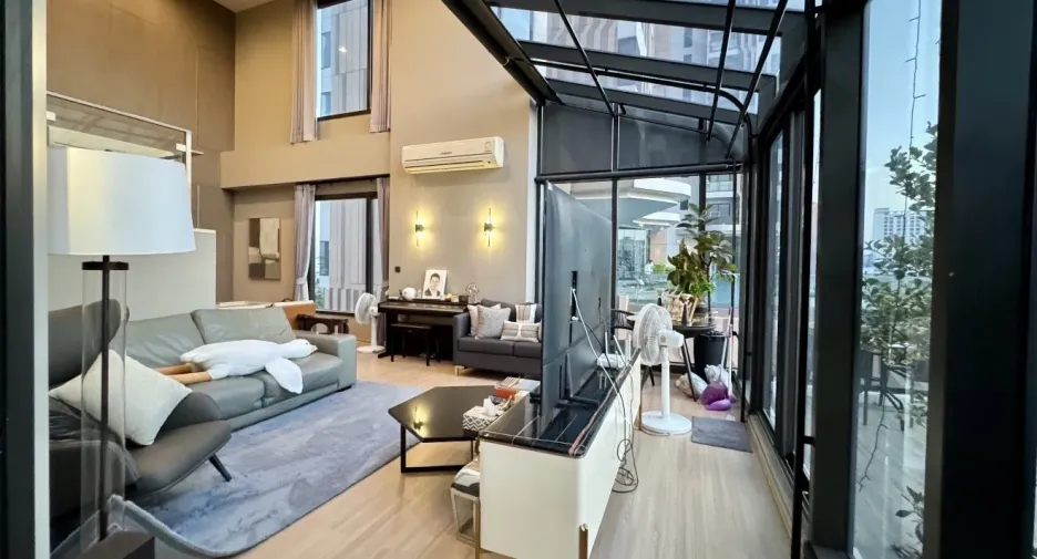 Condo en venta de 2 habitaciones en Phaya Thai, Bangkok