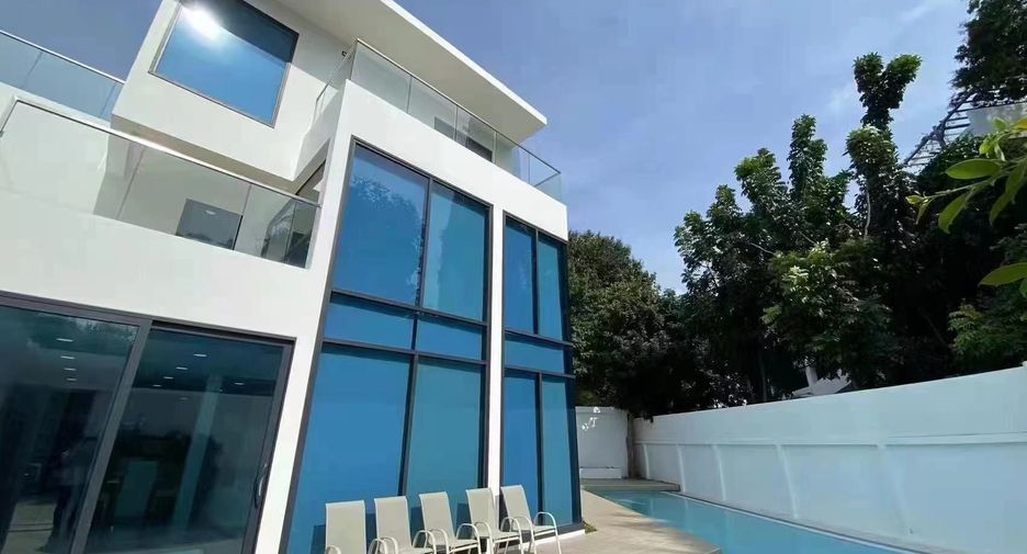 For sale 6 bedrooms villa in Bang Lamung, Chonburi