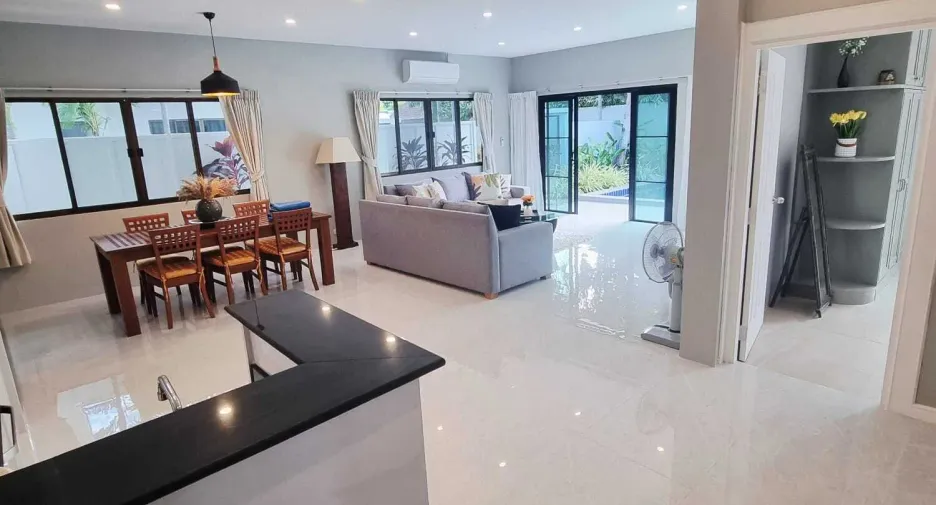 For rent 2 bedrooms villa in Mueang Phuket, Phuket