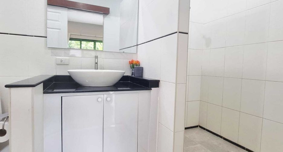 For rent 2 bedrooms villa in Mueang Phuket, Phuket