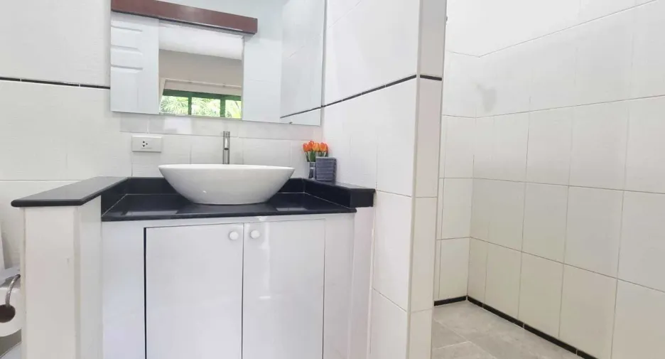For rent 2 bedrooms villa in Mueang Phuket, Phuket