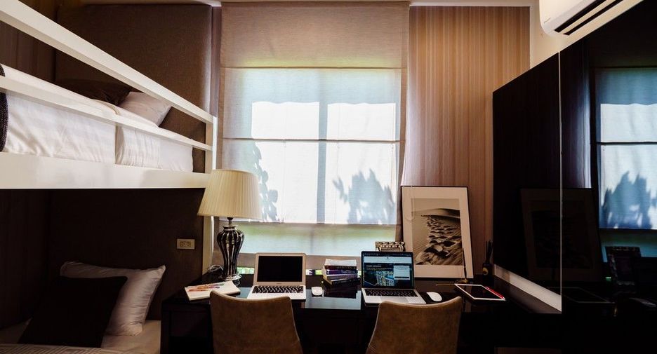 For sale 2 bedrooms condo in Mueang Samut Prakan, Samut Prakan