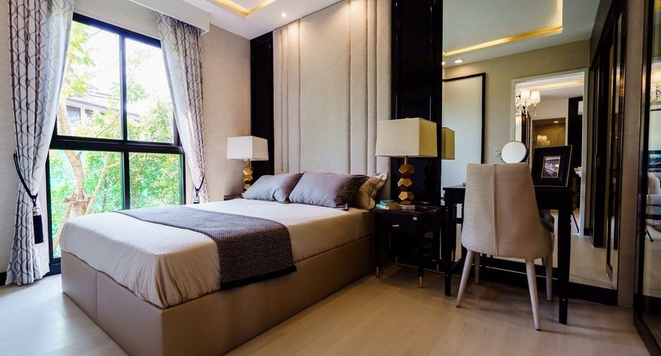 For sale 2 bedrooms condo in Mueang Samut Prakan, Samut Prakan