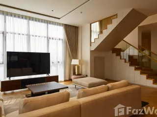 Condo en venta de 4 habitaciones en Watthana, Bangkok