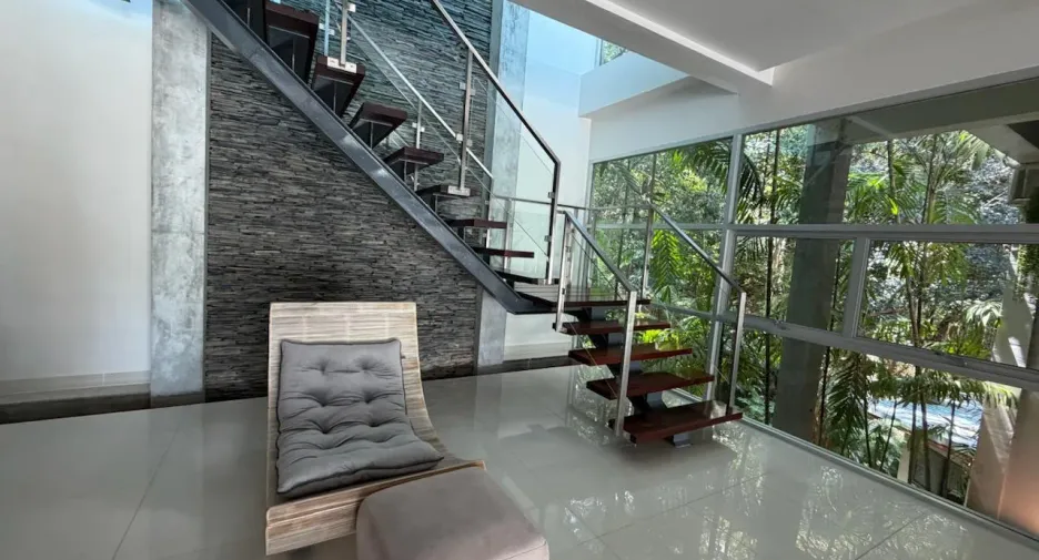 Villa en venta de 8 habitaciones en Kathu, Phuket