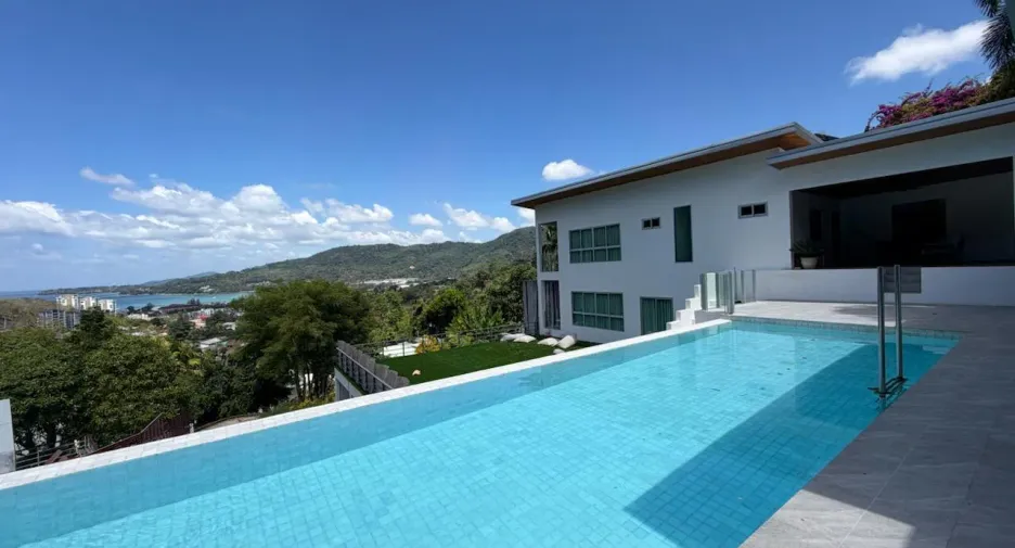 Villa en venta de 8 habitaciones en Kathu, Phuket