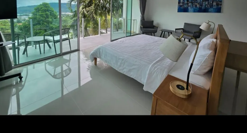 Villa en venta de 8 habitaciones en Kathu, Phuket