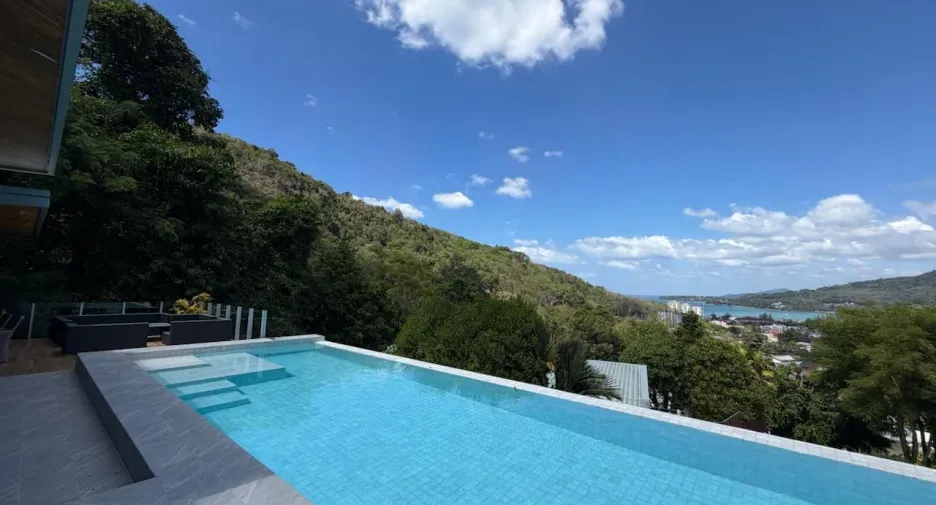 Villa en venta de 8 habitaciones en Kathu, Phuket