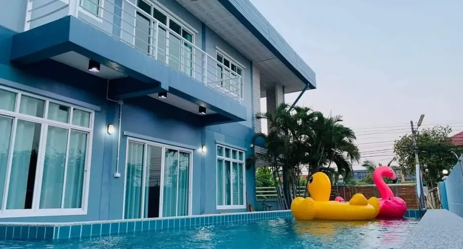For rent 4 bedrooms villa in Hua Hin, Prachuap Khiri Khan