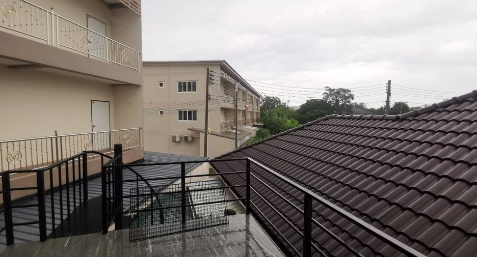 À vendre et à louer 4 chambres maison à Hua Hin, Prachuap Khiri Khan