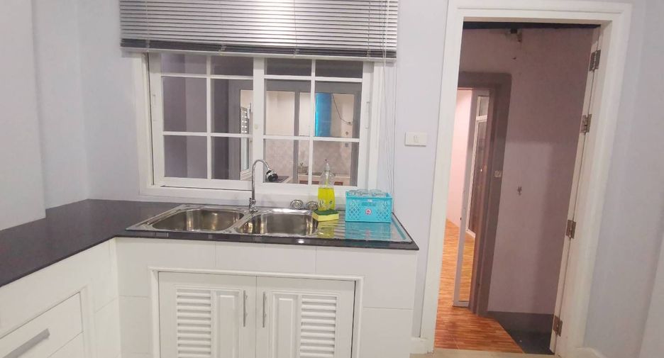 À vendre et à louer 4 chambres maison à Hua Hin, Prachuap Khiri Khan