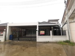 For rent and for sale 4 bedrooms house in Hua Hin, Prachuap Khiri Khan