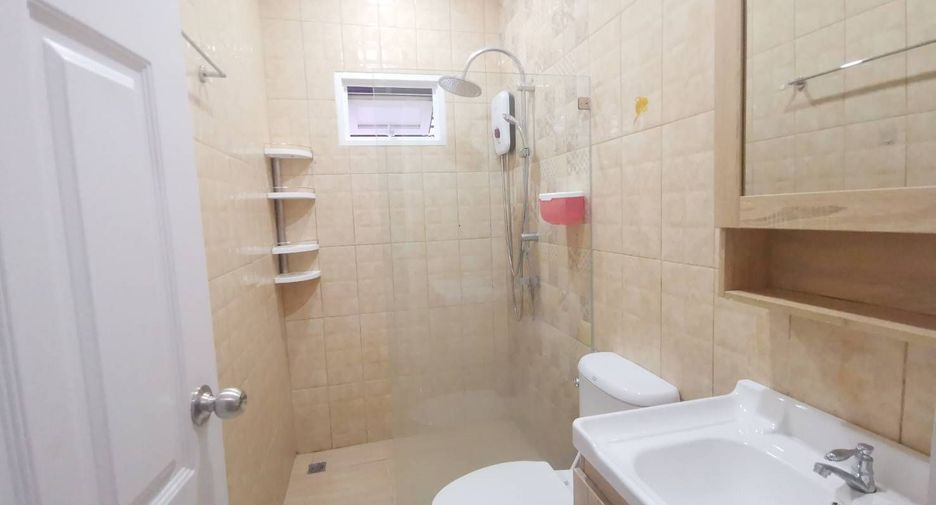À vendre et à louer 4 chambres maison à Hua Hin, Prachuap Khiri Khan