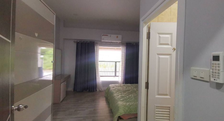 À vendre et à louer 4 chambres maison à Hua Hin, Prachuap Khiri Khan