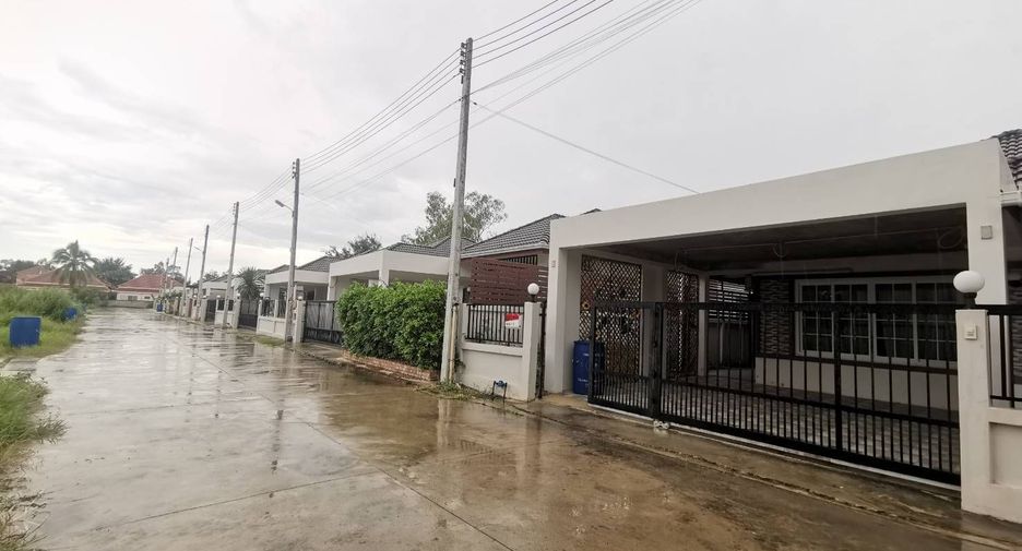 À vendre et à louer 4 chambres maison à Hua Hin, Prachuap Khiri Khan