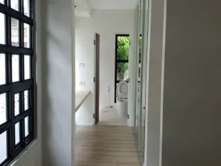 For sale そして for rent 4 ベッドルーム house in Phra Khanong, Bangkok