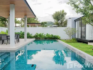 Villa en venta de 4 habitaciones en Thalang, Phuket