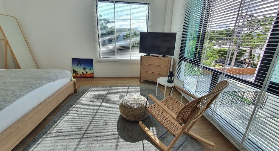 For rent 3 bedrooms villa in Mueang Phuket, Phuket