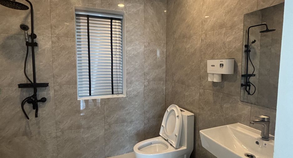 À vendre et à louer 4 chambres villa à Hua Hin, Prachuap Khiri Khan
