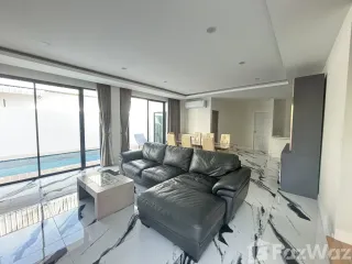 À vendre et à louer 4 chambres villa à Hua Hin, Prachuap Khiri Khan