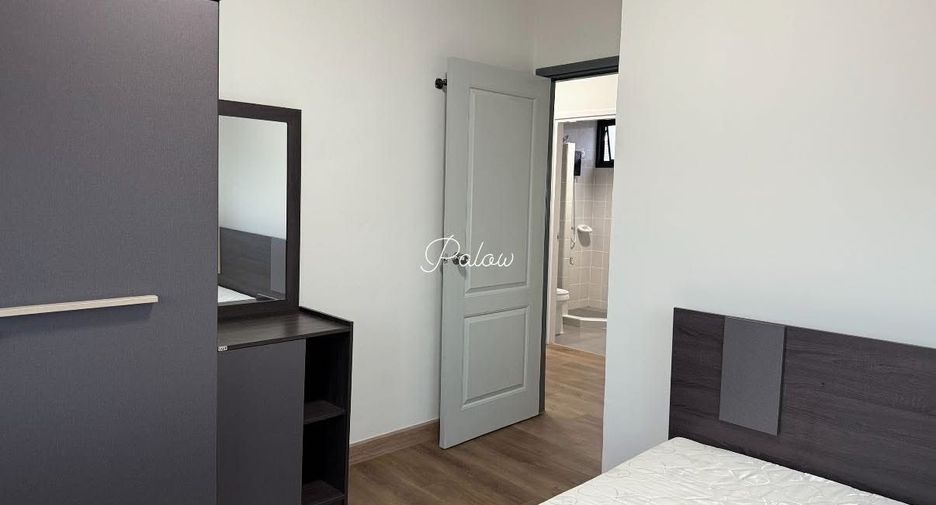 For rent 3 bedrooms house in San Kamphaeng, Chiang Mai