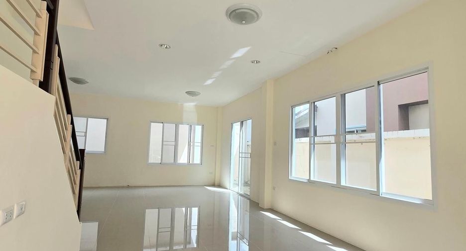 Casa en venta de 3 habitaciones en Kathu, Phuket