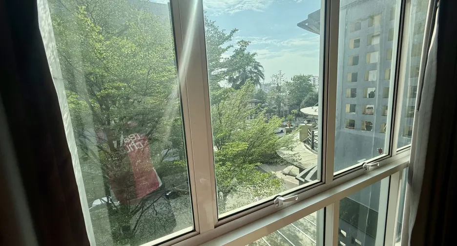 For sale 1 bed condo in Wang Thonglang, Bangkok