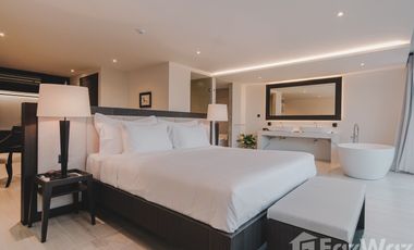 For rent 4 bedrooms villa in Mueang Phuket, Phuket