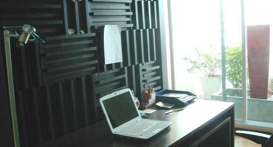 For sale and for rent 1 bed condo in Sathon, Bangkok