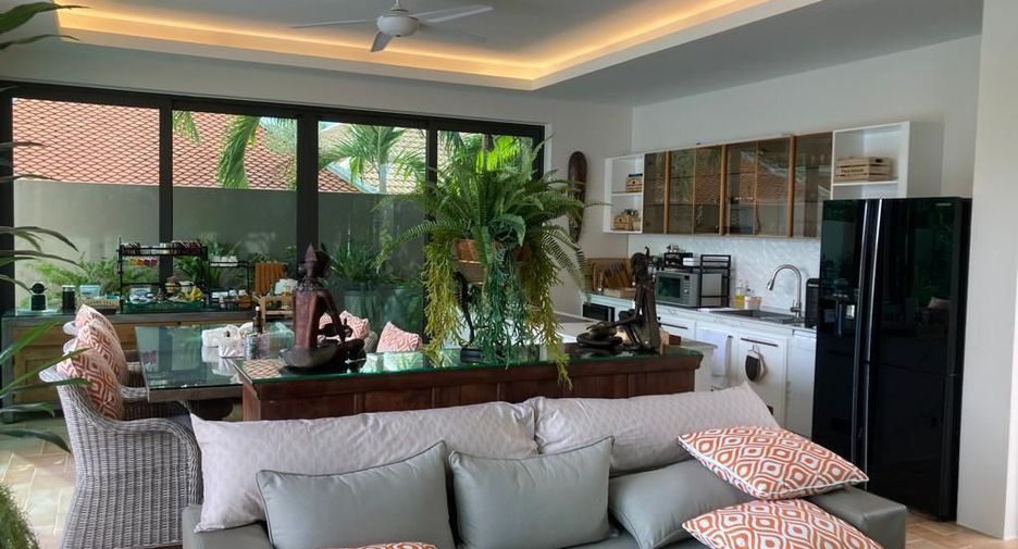 For sale and for rent 4 bedrooms house in Bang Lamung, Chonburi