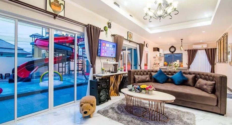 For rent 5 bedrooms villa in Hua Hin, Prachuap Khiri Khan