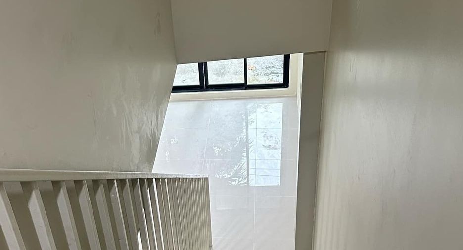 For sale 2 bedrooms townhouse in Hua Hin, Prachuap Khiri Khan