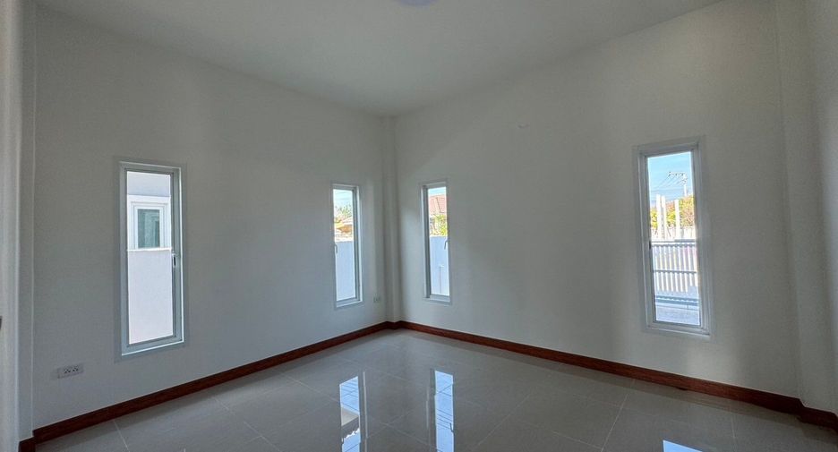 For sale 2 bedrooms house in Cha Am, Phetchaburi