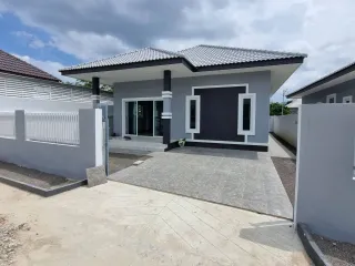 For sale 2 bedrooms house in Cha Am, Phetchaburi