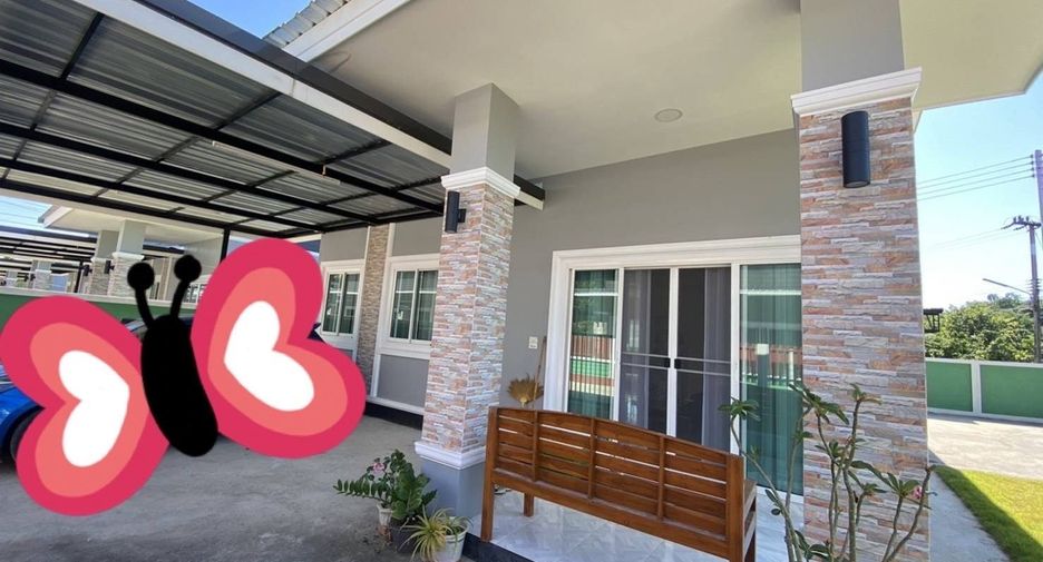For rent 3 bedrooms house in Saraphi, Chiang Mai