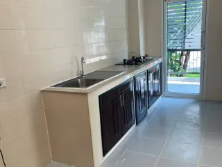 Casa en venta de 3 habitaciones en Prawet, Bangkok