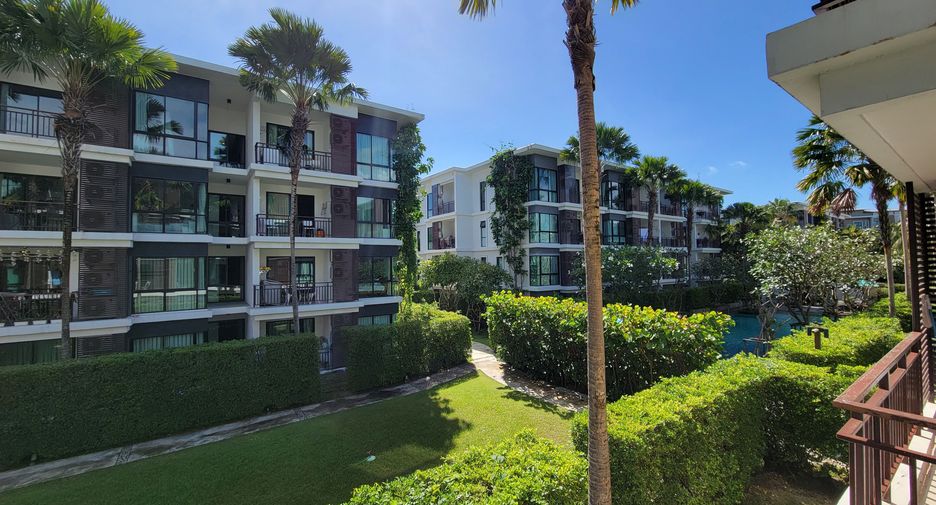For sale 2 bedrooms condo in Mueang Phuket, Phuket
