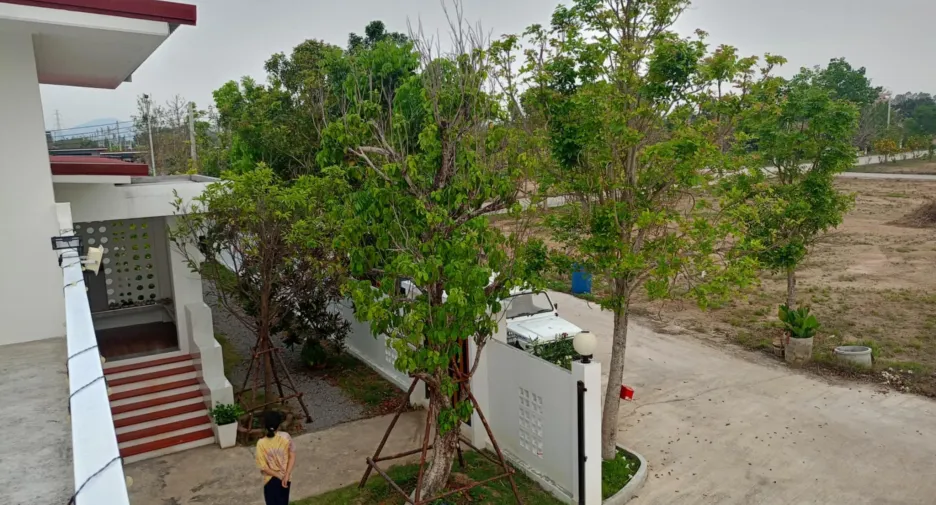 For sale 4 bedrooms house in Hua Hin, Prachuap Khiri Khan