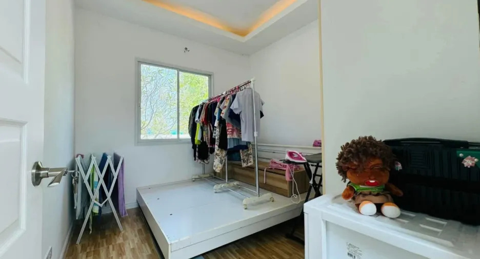 For sale 4 bedrooms house in Hua Hin, Prachuap Khiri Khan