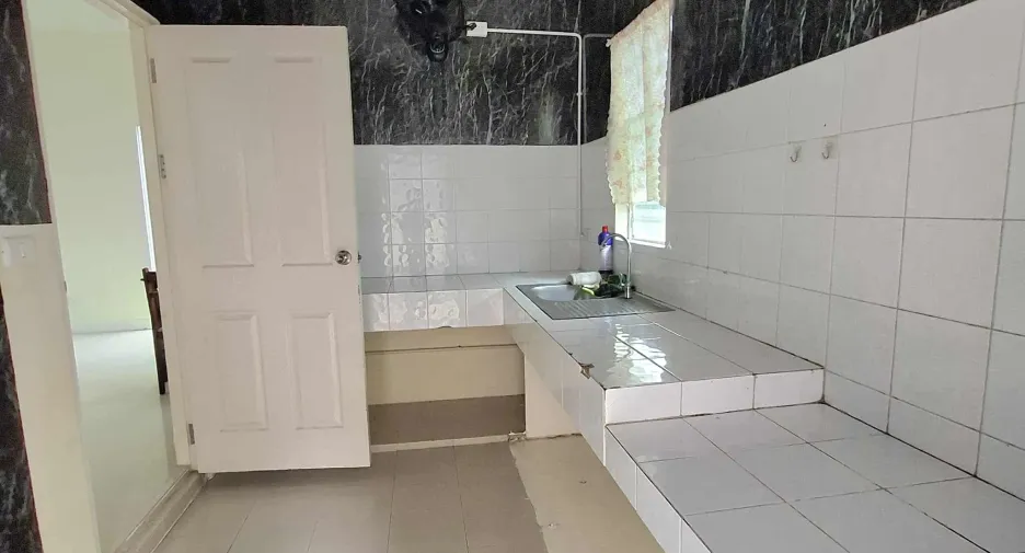 For rent 3 bedrooms house in Pak Kret, Nonthaburi