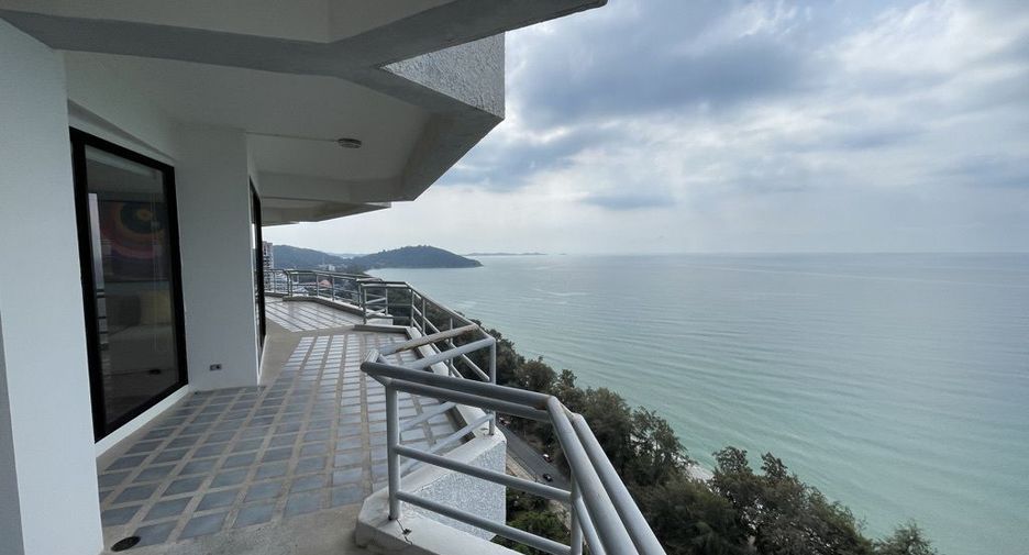 For sale 5 bedrooms condo in Mueang Rayong, Rayong