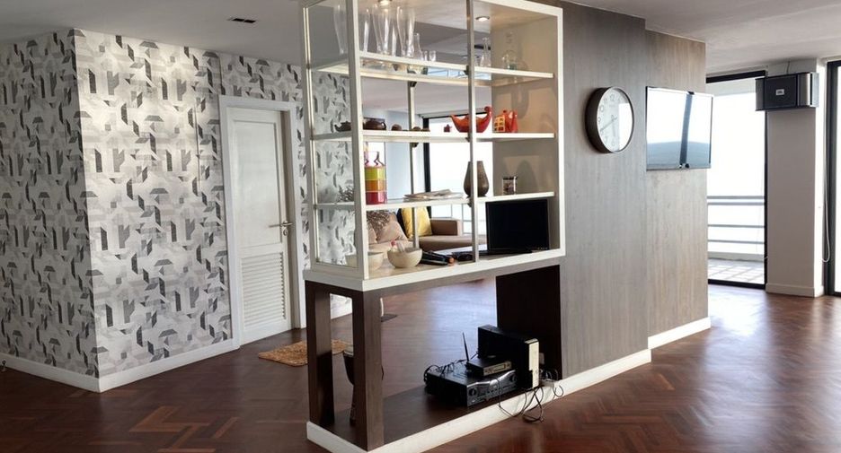 For sale 5 bedrooms condo in Mueang Rayong, Rayong
