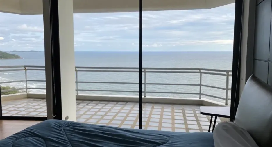 For sale 5 bedrooms condo in Mueang Rayong, Rayong