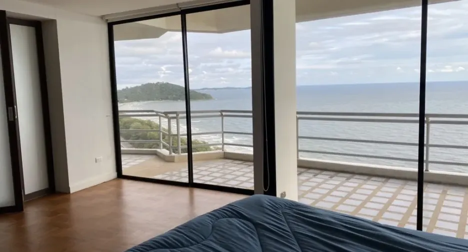 For sale 5 bedrooms condo in Mueang Rayong, Rayong