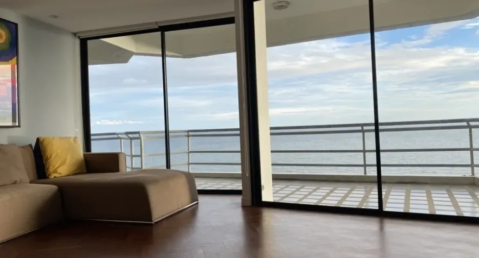 For sale 5 bedrooms condo in Mueang Rayong, Rayong