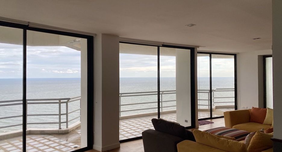 For sale 5 bedrooms condo in Mueang Rayong, Rayong