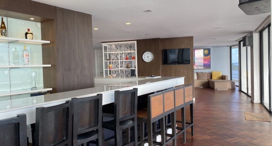 For sale 5 bedrooms condo in Mueang Rayong, Rayong